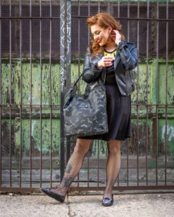 Shop Sourpuss SOURPUSS LUNA BATS HOBO PURSE 10 Shop Sourpuss SOURPUSS LUNA BATS HOBO PURSE