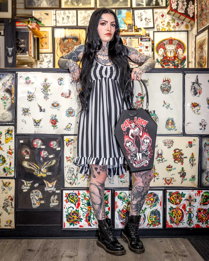 SOURPUSS CAT LADY COFFIN PURSE Shop Sourpuss 4 SOURPUSS CAT LADY COFFIN PURSE Shop Sourpuss