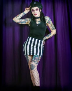 What's New SOURPUSS STRIPED MINI SKIRT BLK/WHT 12 What's New SOURPUSS STRIPED MINI SKIRT BLK/WHT