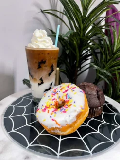 SOURPUSS SPIDERWEB ROUND KITCHEN BOARD