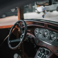 What's New SOURPUSS SHARK BITE LEG AIR FRESHENER