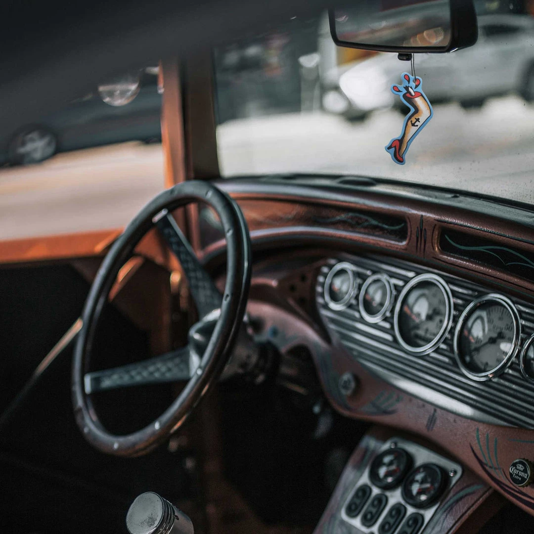 What's New SOURPUSS SHARK BITE LEG AIR FRESHENER 4 What's New SOURPUSS SHARK BITE LEG AIR FRESHENER