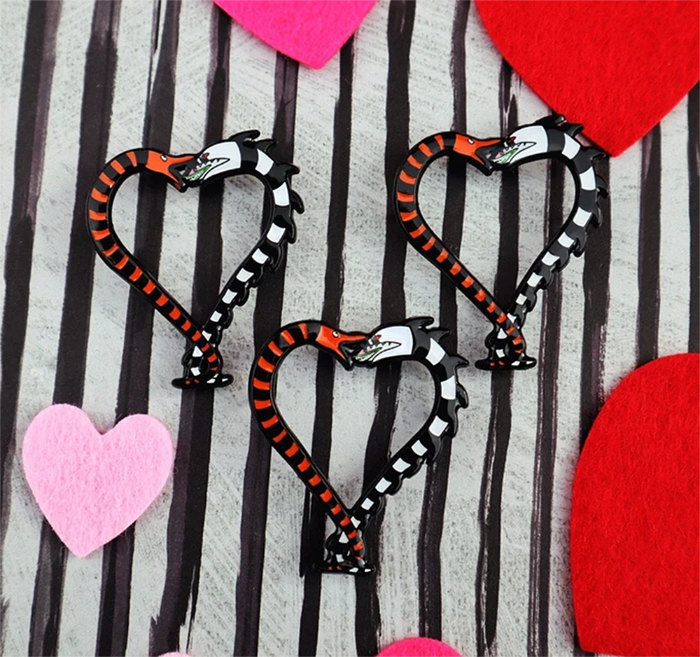 LIVELY GHOSTS BURTON LOVERS ENAMEL PIN Accessories 4 LIVELY GHOSTS BURTON LOVERS ENAMEL PIN Accessories