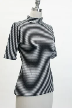 What's New HEART OF HAUTE STRIPED DENISE TOP BLACK/WHITE 7 What's New HEART OF HAUTE STRIPED DENISE TOP BLACK/WHITE