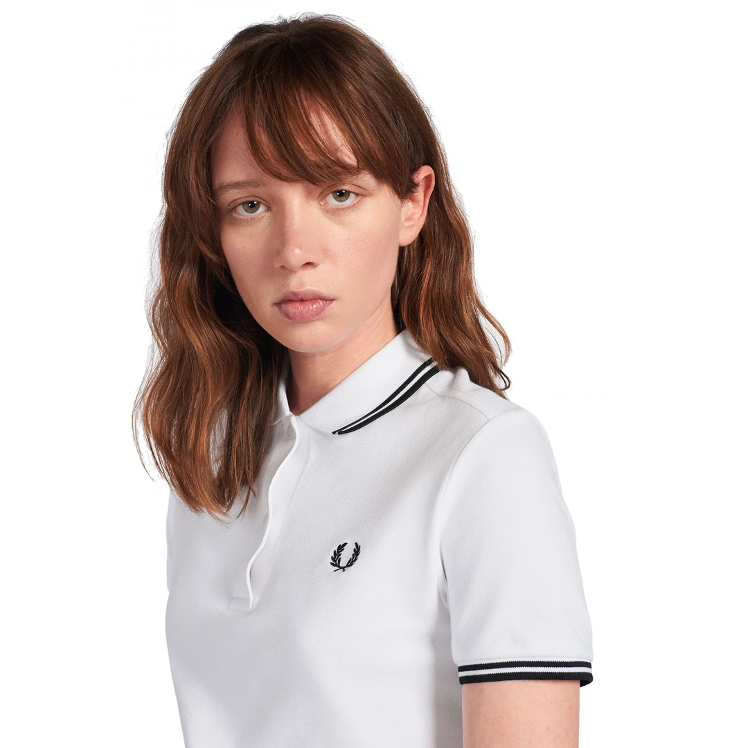 What's New FRED PERRY GIRLS TWIN TIPPED POLO WHT 4 What's New FRED PERRY GIRLS TWIN TIPPED POLO WHT