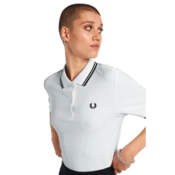 What's New FRED PERRY GIRLS TWIN TIPPED POLO WHT 10 What's New FRED PERRY GIRLS TWIN TIPPED POLO WHT