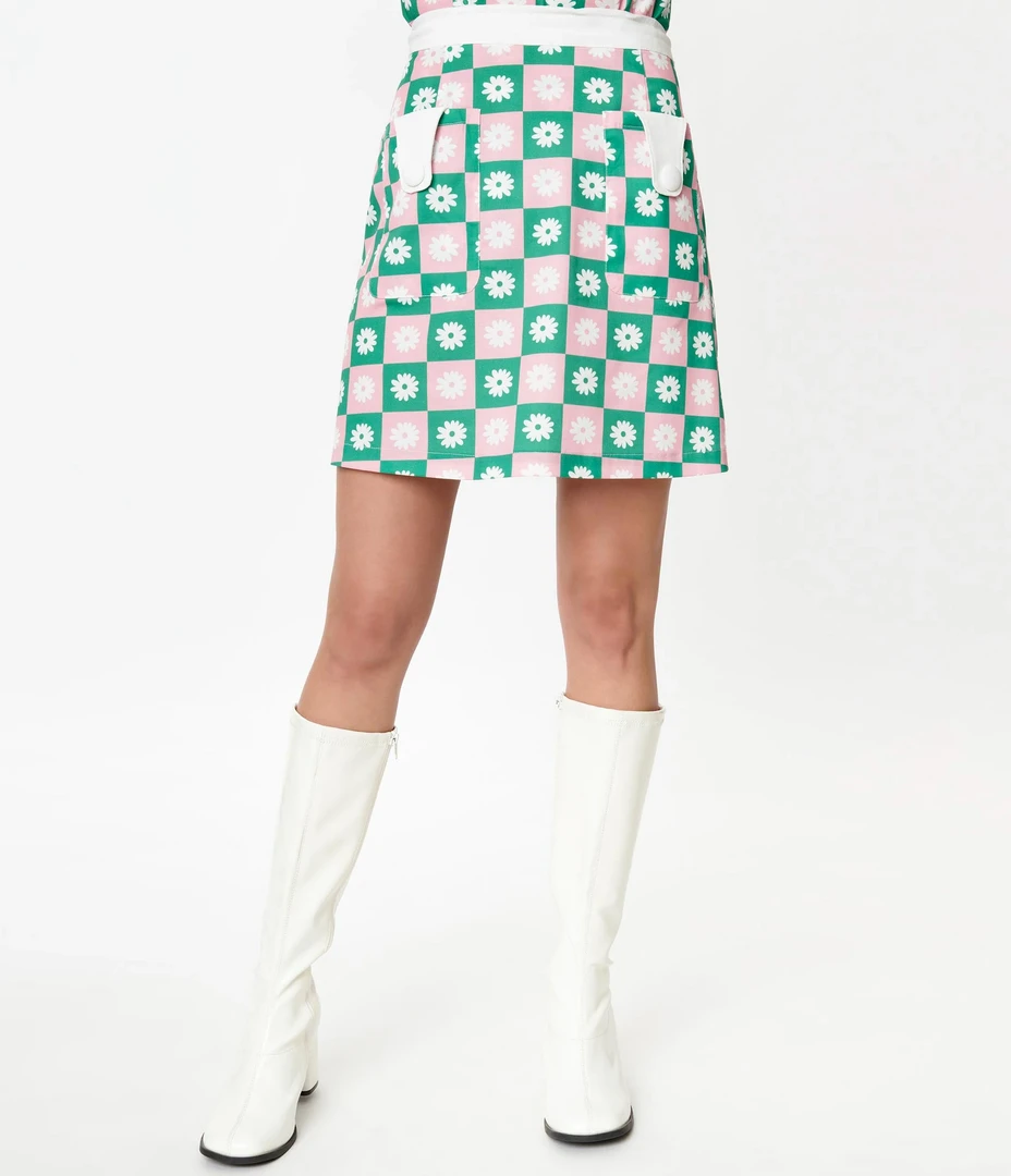SMAK PARLOUR GREEN & PINK CHECKERBOARD DAISY PRINT MINI SKIRT 6 SMAK PARLOUR GREEN & PINK CHECKERBOARD DAISY PRINT MINI SKIRT