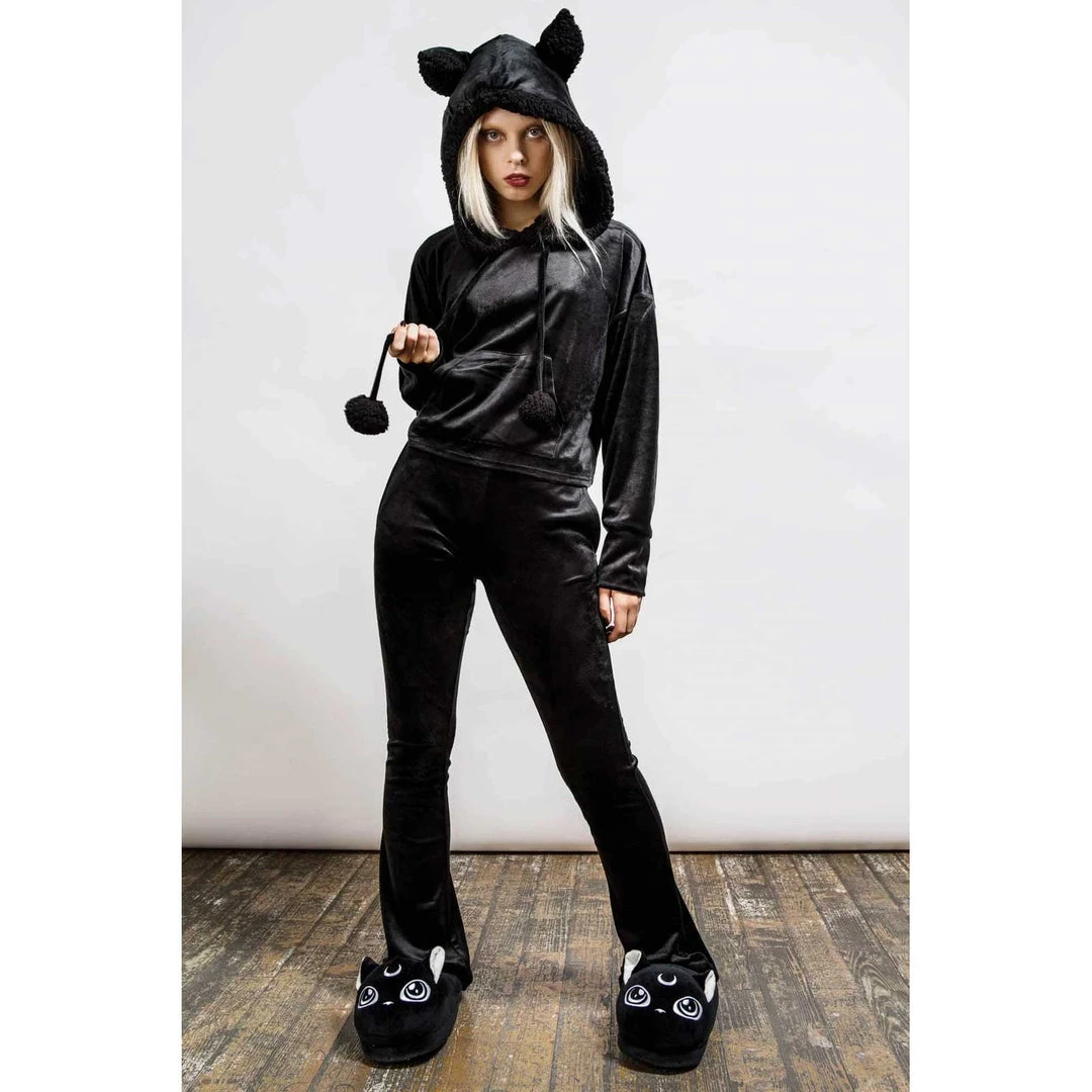 KILLSTAR LONE WOLF LOUNGE SET Shop Sour+Plus 3 KILLSTAR LONE WOLF LOUNGE SET Shop Sour+Plus