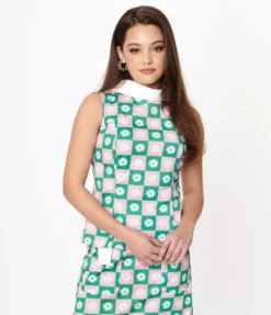 SMAK PARLOUR GREEN & PINK CHECKERBOARD DAISY PRINT MOD TOP Shop Sour+Plus