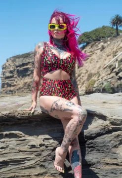 SOURPUSS LEOPARD MONOKINI HOT PINK