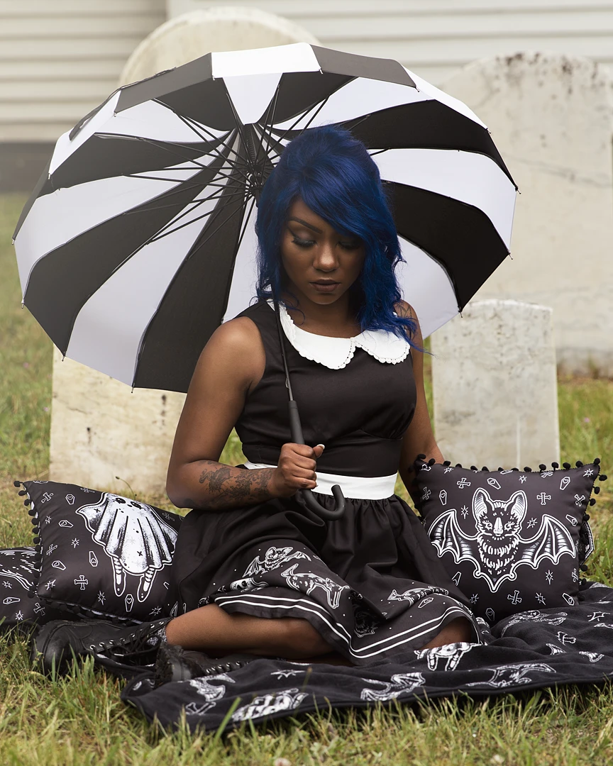 Ghouls Just Wanna Have Sun SOURPUSS PAGODA UMBRELLA BLACK/WHITE 4 Ghouls Just Wanna Have Sun SOURPUSS PAGODA UMBRELLA BLACK/WHITE