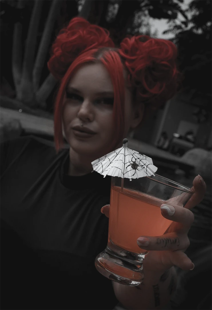 LIVELY GHOSTS HAUNTED SPIRITS SPIDERS SPOOKY TIKI COCKTAIL UMBRELLA 4 LIVELY GHOSTS HAUNTED SPIRITS SPIDERS SPOOKY TIKI COCKTAIL UMBRELLA