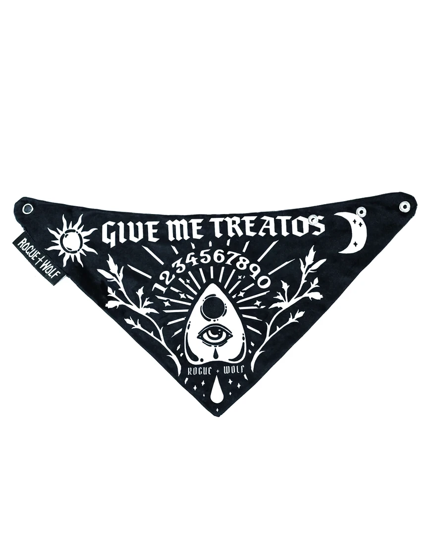 ROGUE + WOLF GIVE ME TREATOS OUIJA PET BANDANA Lifestyle 6 ROGUE + WOLF GIVE ME TREATOS OUIJA PET BANDANA Lifestyle