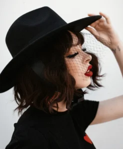 LIVELY GHOSTS VEILED HAT BLACK What's New